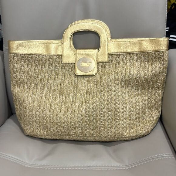 Vineyard Vines NWOT limited edition large tote - Picture 1 of 7